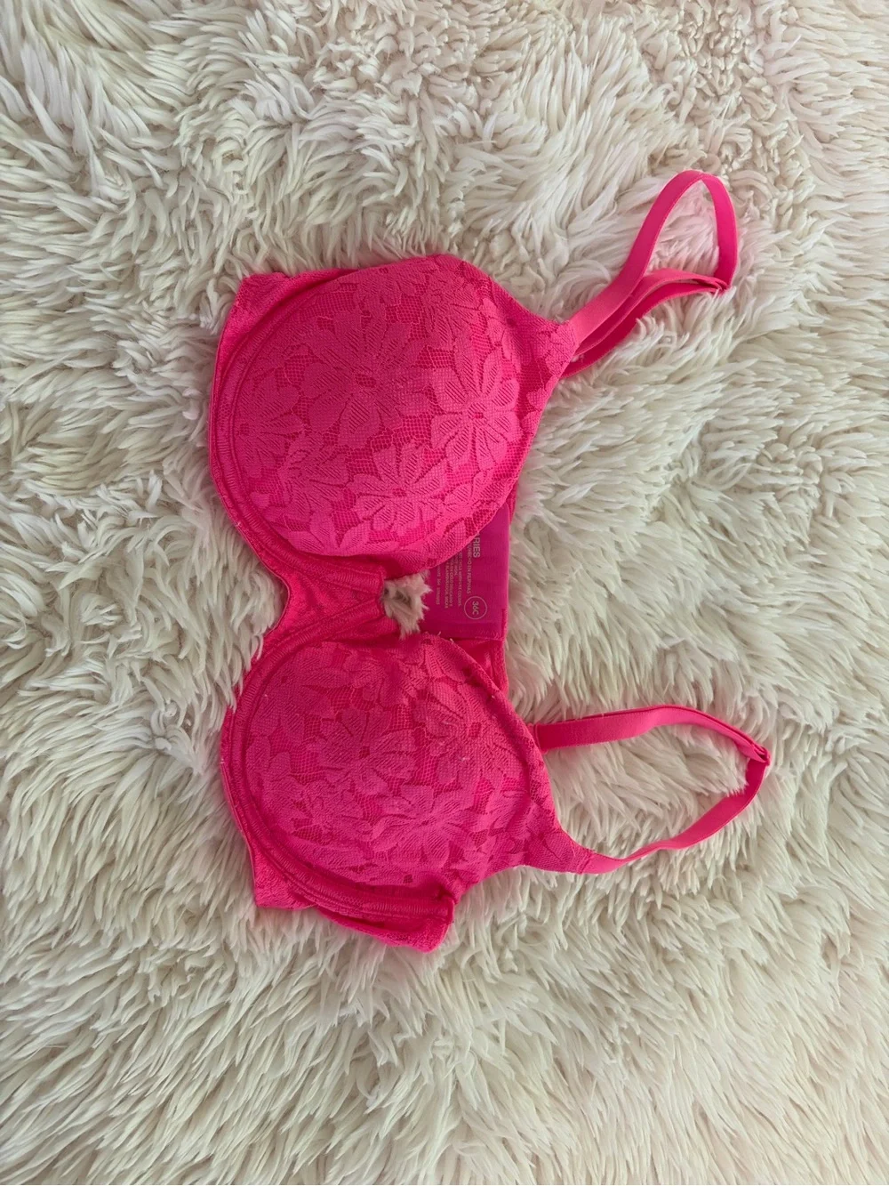 No Boundaries Hot Pink Lace Underwire Bra - Picture 1 of 3